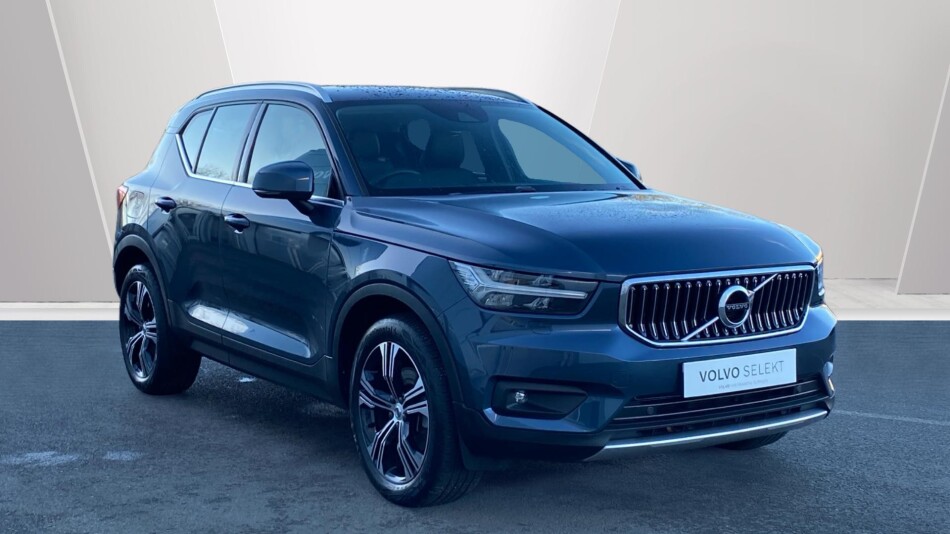 Volvo Xc40 2.0 B4P Inscription Pro 5dr Auto Petrol Estate